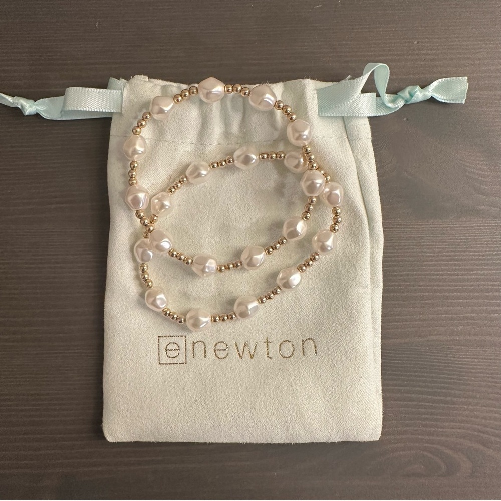 eNewton Set of 2 Admire Pearl and Gold Beaded Bracelets